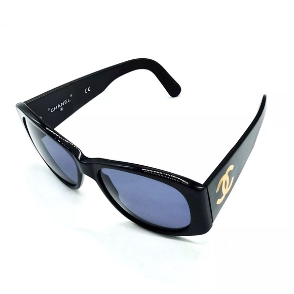 CHANEL Sunglasses